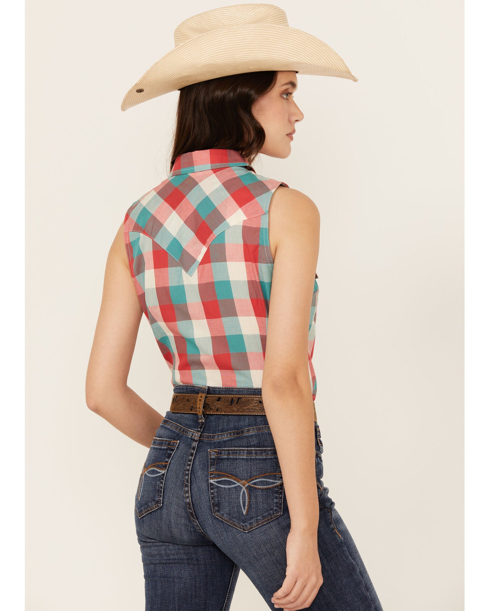 Wrangler Women - Sleeveless Tie Front Shirt (Southwestern print) 112364364