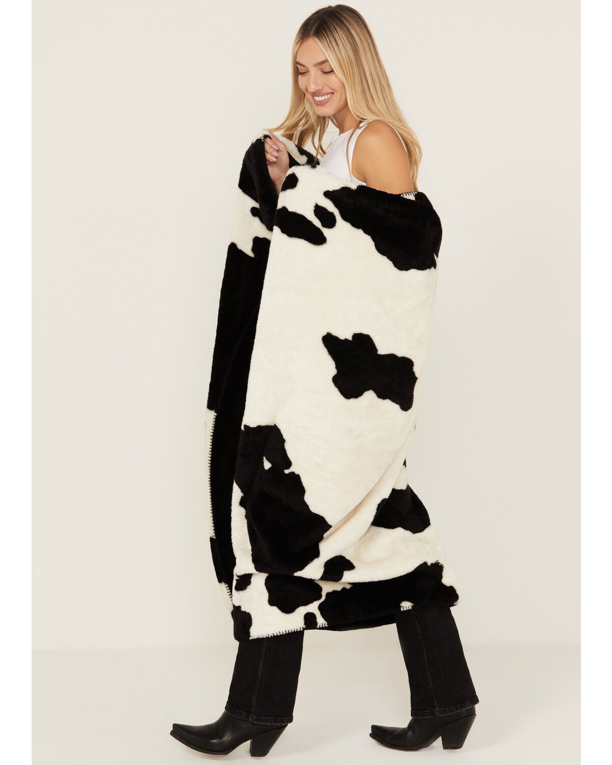 Boot Barn Cow Print Fleece Blanket, Black, hi-res