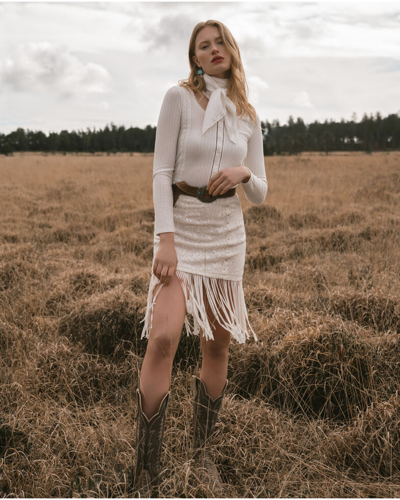 Idyllwind Women's Ivory Crochet Lightning Fringe Skirt , Cream, hi-res