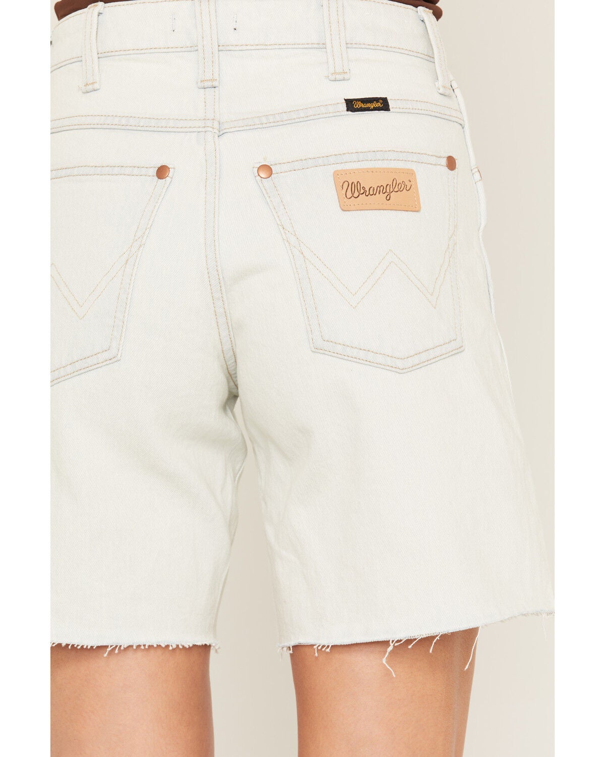 Image #4 - Wrangler Women's Light Wash High Rise Longline Stretch Denim Shorts, Light Wash, hi-res