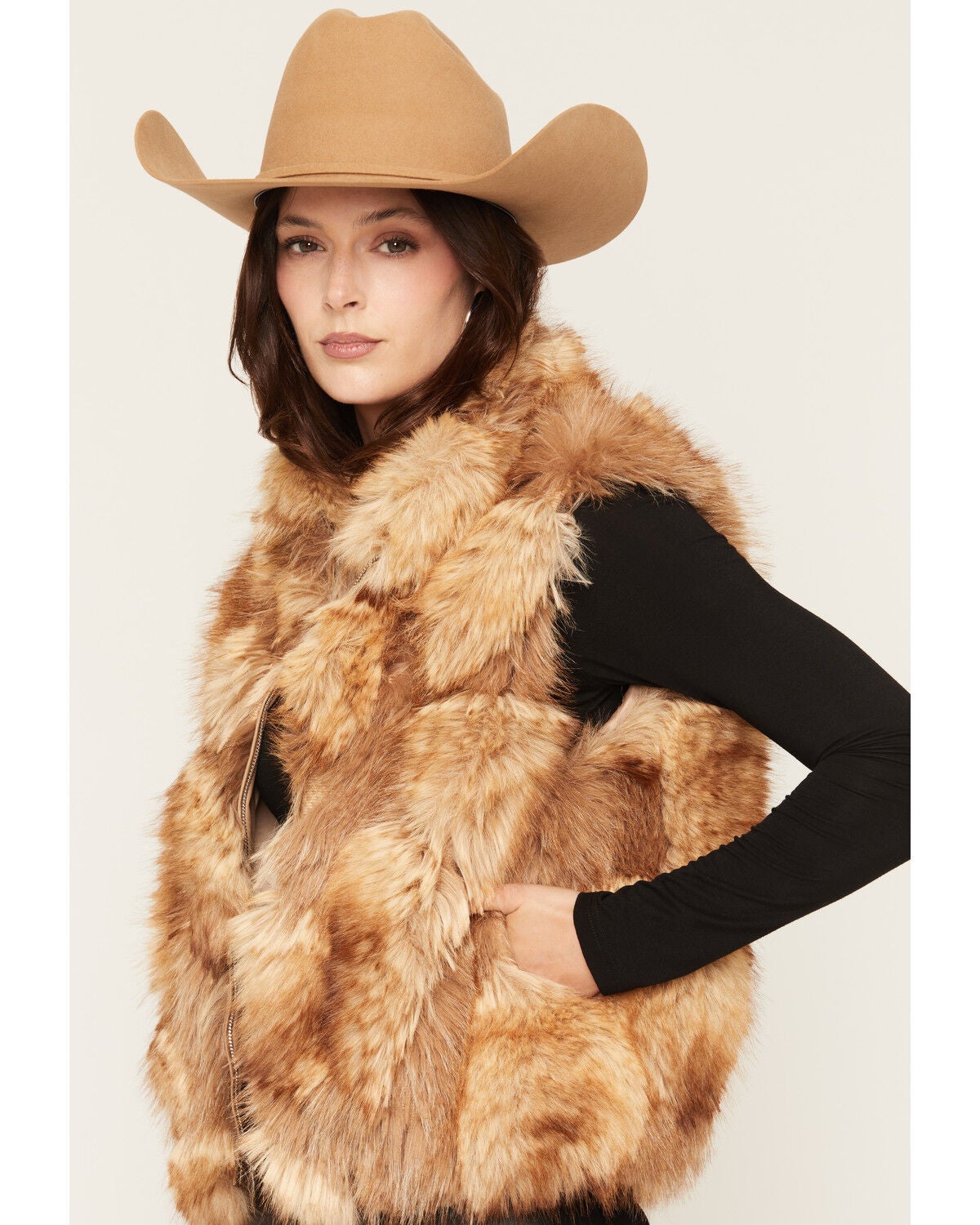 Image #2 - Azalea Wang Women's Junae Faux Fur Vest, Brown, hi-res