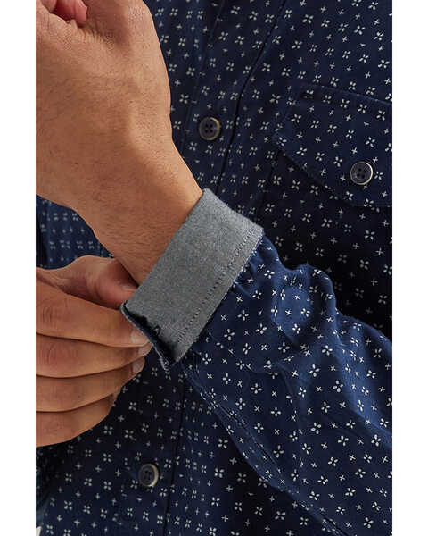 Image #3 - Wrangler Retro Men's Premium Geo Print Long Sleeve Button-Down Western Shirt , Navy, hi-res