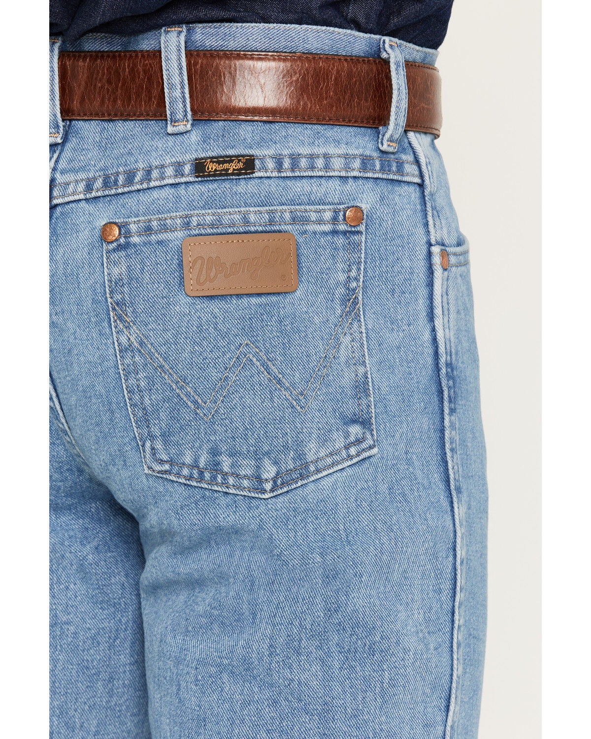 Image #4 - Wrangler Men's 936 Cowboy Cut Slim Fit Prewashed Jeans, Antique Blue, hi-res