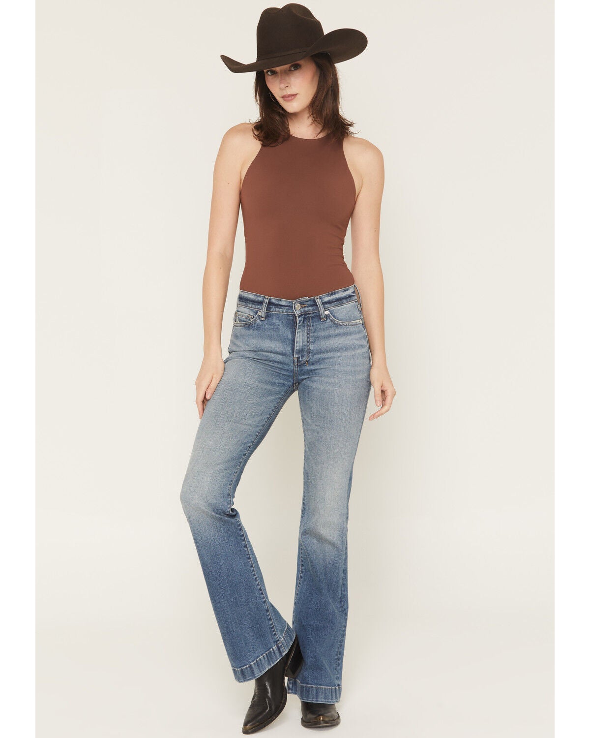 Image #1 - 7 For All Mankind Women's Faded Echo Medium Wash Mid Rise Dojo Trouser Stretch Denim Jeans, Medium Wash, hi-res