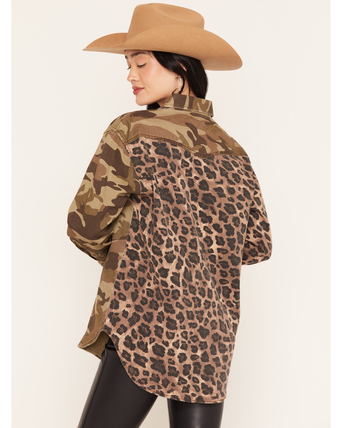 Image #4 - Wrangler Women's Leopard Camo Print Boyfriend Long Sleeve Snap Shirt, Green, hi-res