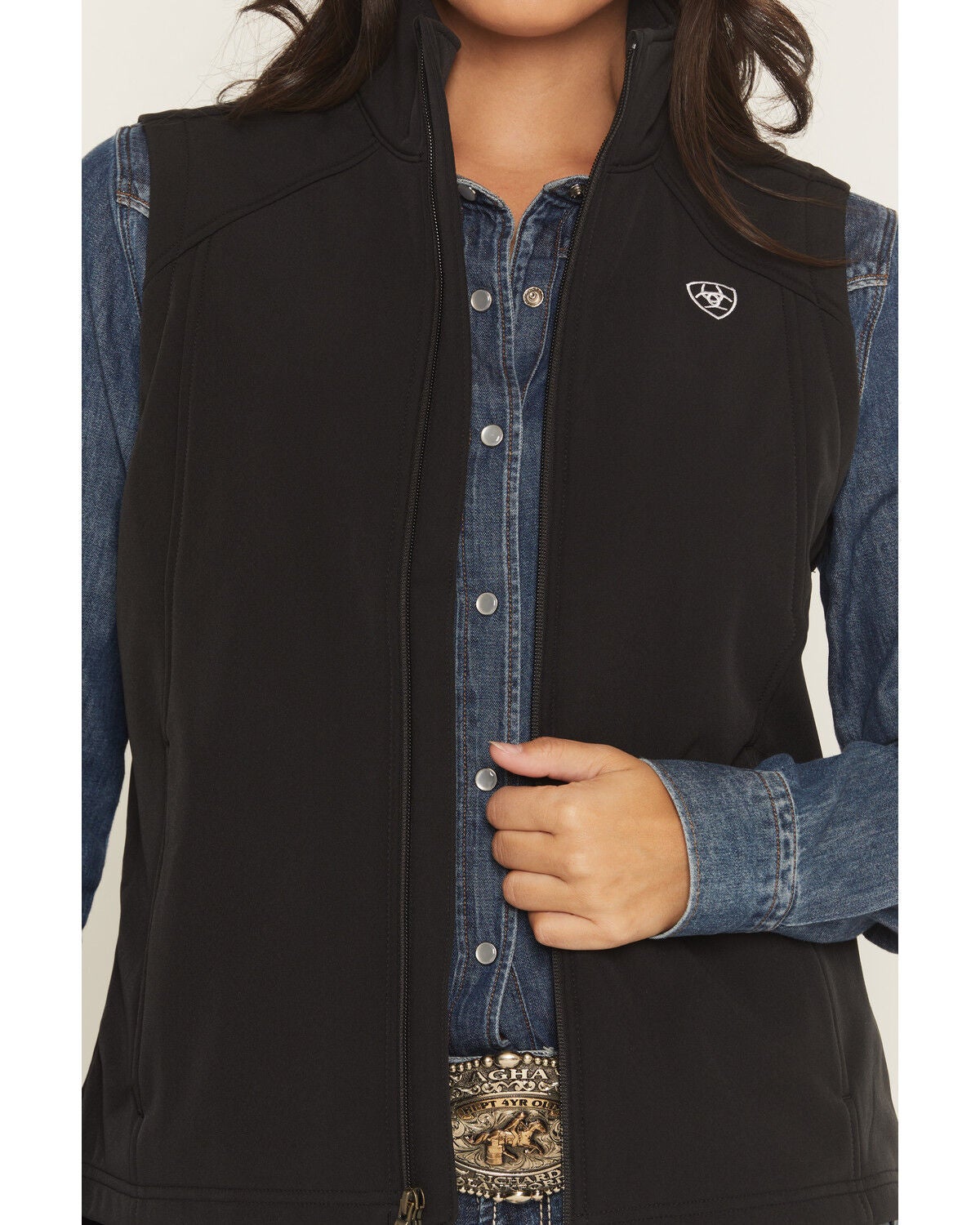 Image #3 - Ariat Women's Logo Concealed Carry Softshell Vest, Black, hi-res