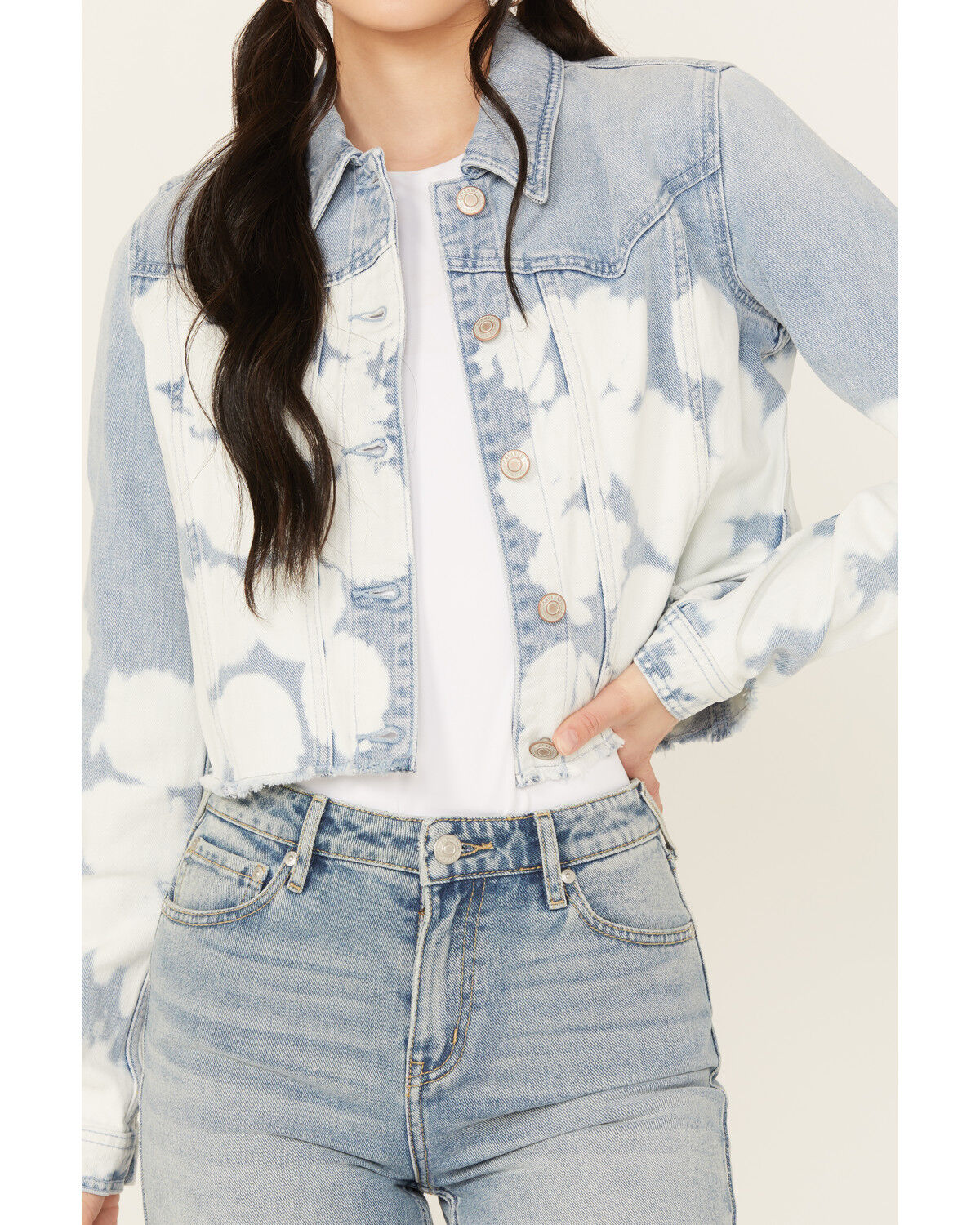 Image #3 - Shyanne Women's Light Wash Relaxed Cropped Denim Jacket, Light Wash, hi-res