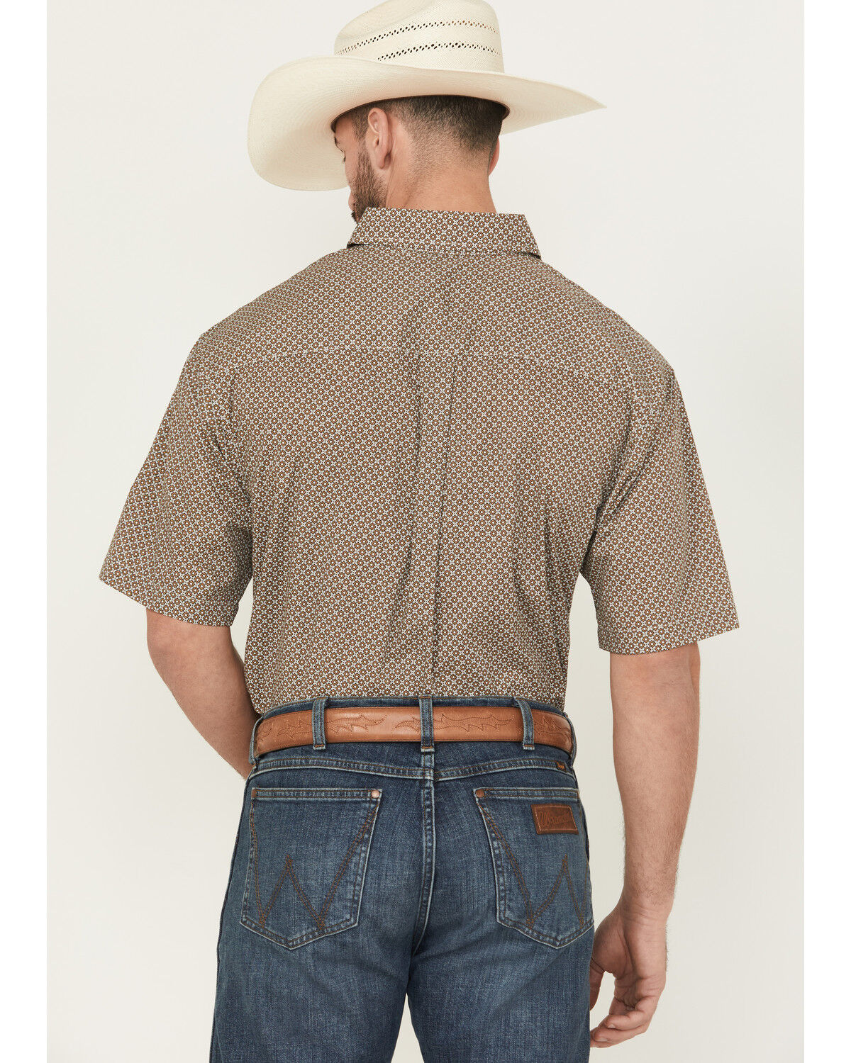 Image #4 - Wrangler Men's Geo Print Short Sleeve Button-Down Stretch Western Shirt, Brown, hi-res