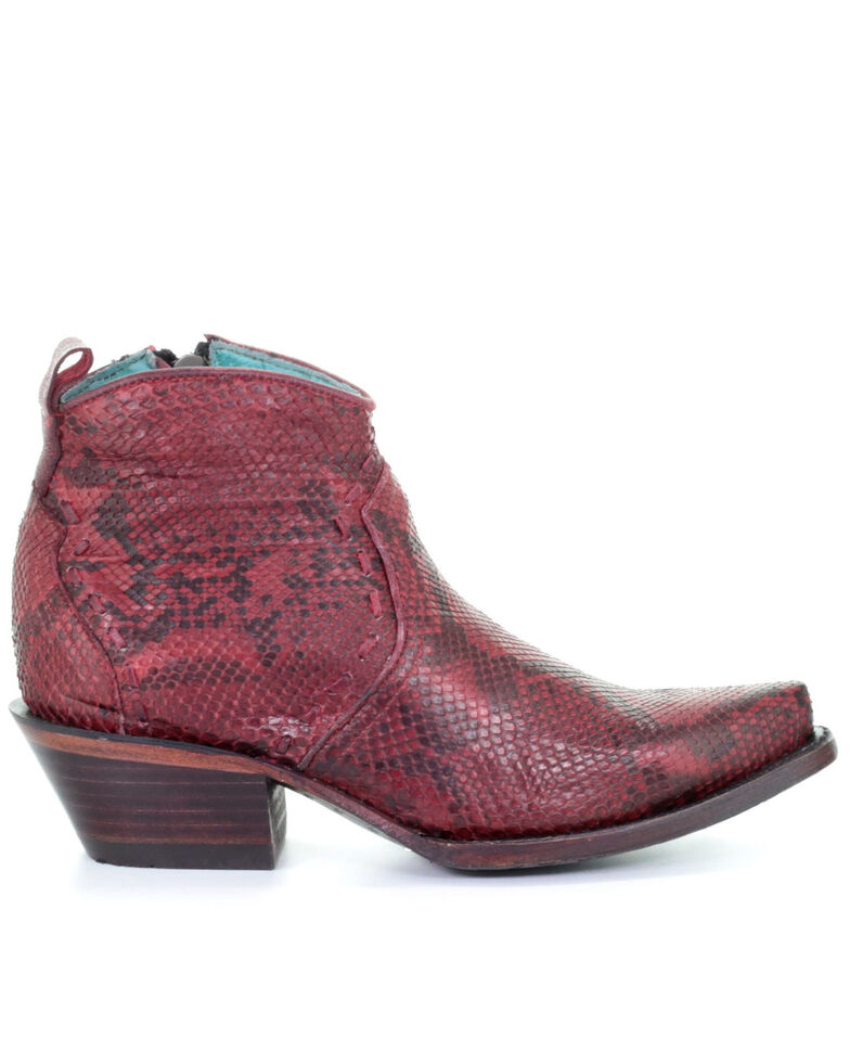 corral booties