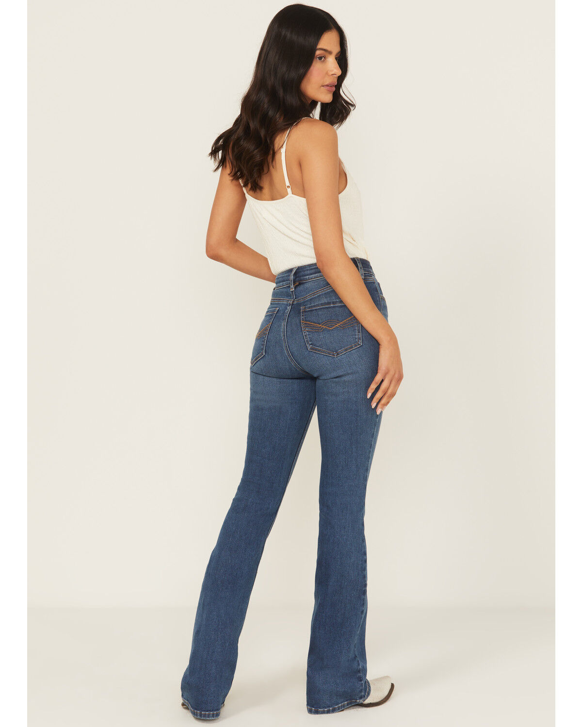 Image #3 - Idyllwind Women's Legend Medium Wash High Rise Bootcut Hold It In Extreme Stretch Denim Jeans, Medium Wash, hi-res