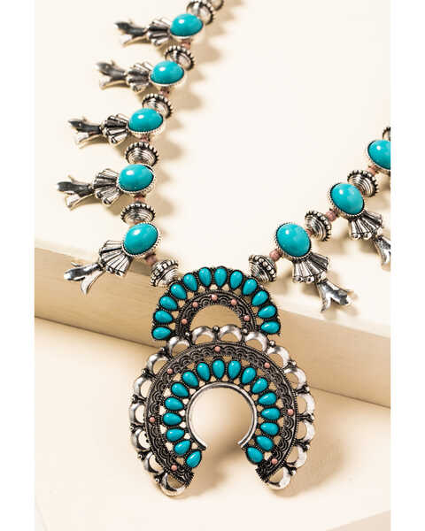 Image #1 - Shyanne Women's In The Oasis Squash Blossom Necklace, , hi-res