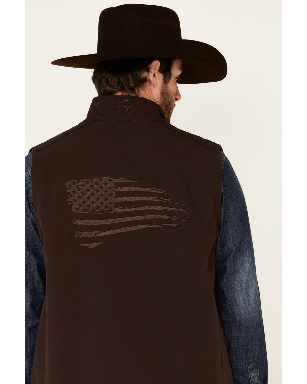 Image #4 - Ariat Men's Coffee Bean Logo 2.0 Patriot Zip-Front Softshell Vest, Brown, hi-res