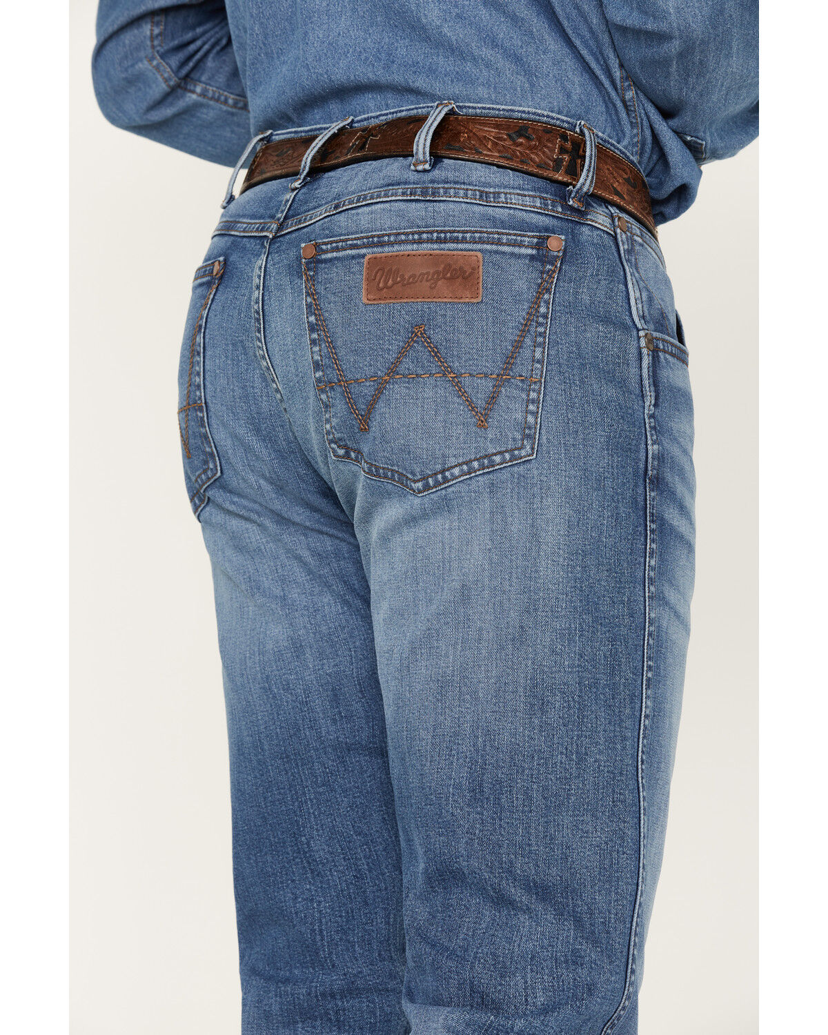 Image #4 - Wrangler Retro Men's Llano Light Medium Wash Stretch Slim Bootcut Jeans, , hi-res