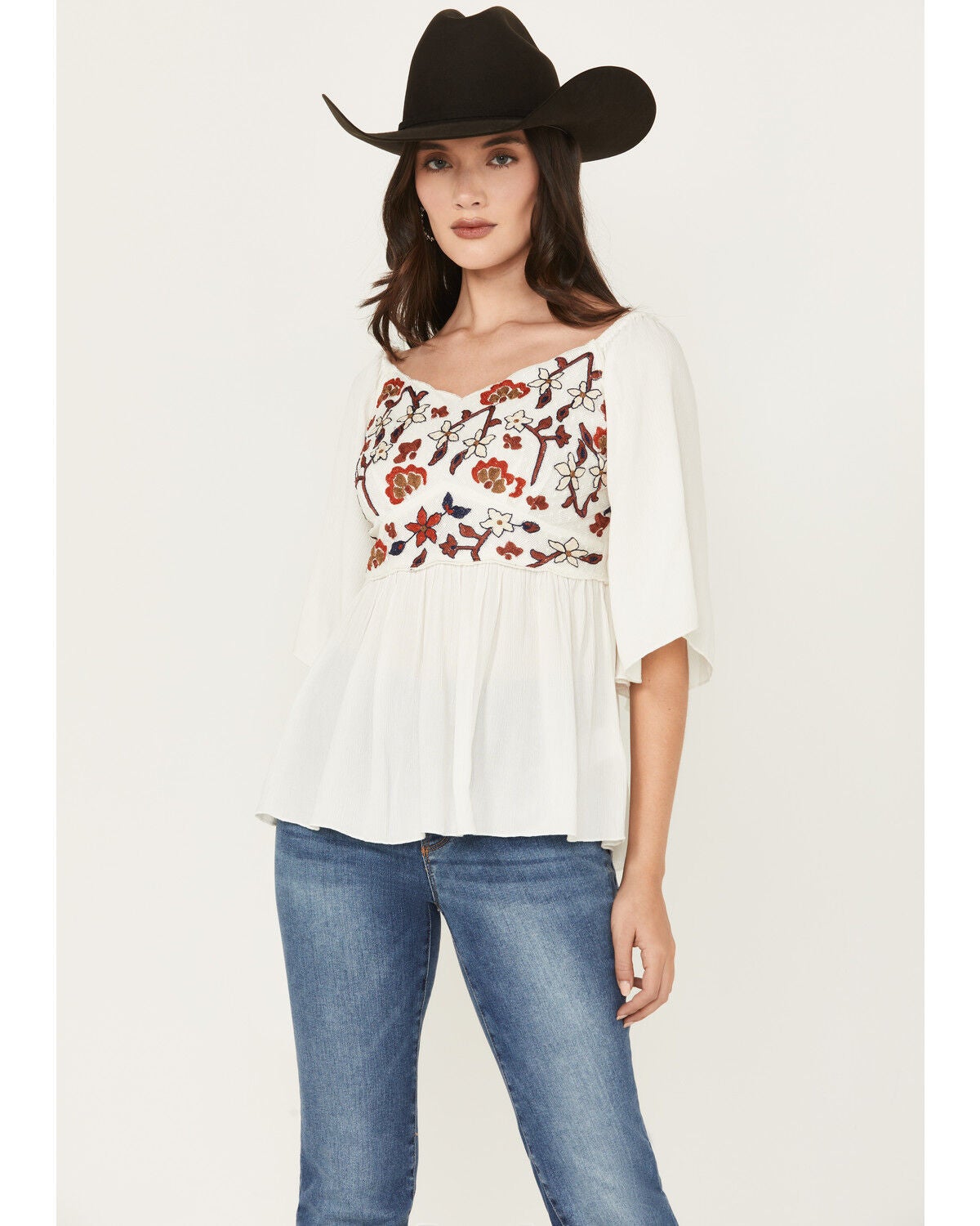 Shyanne Women's Embroidered Crinkle Tunic, Ivory, hi-res
