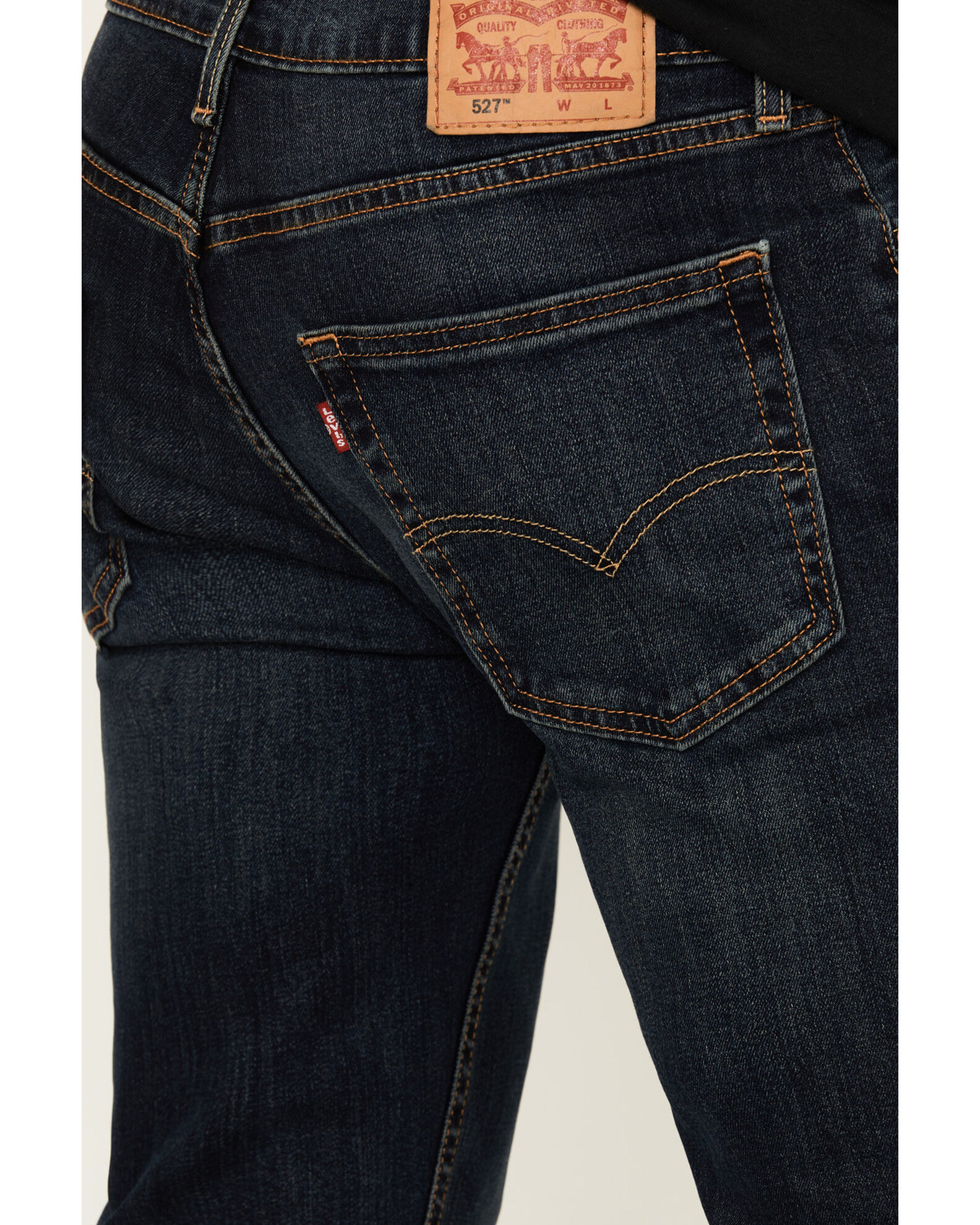 Levis 527 ama sequoia top