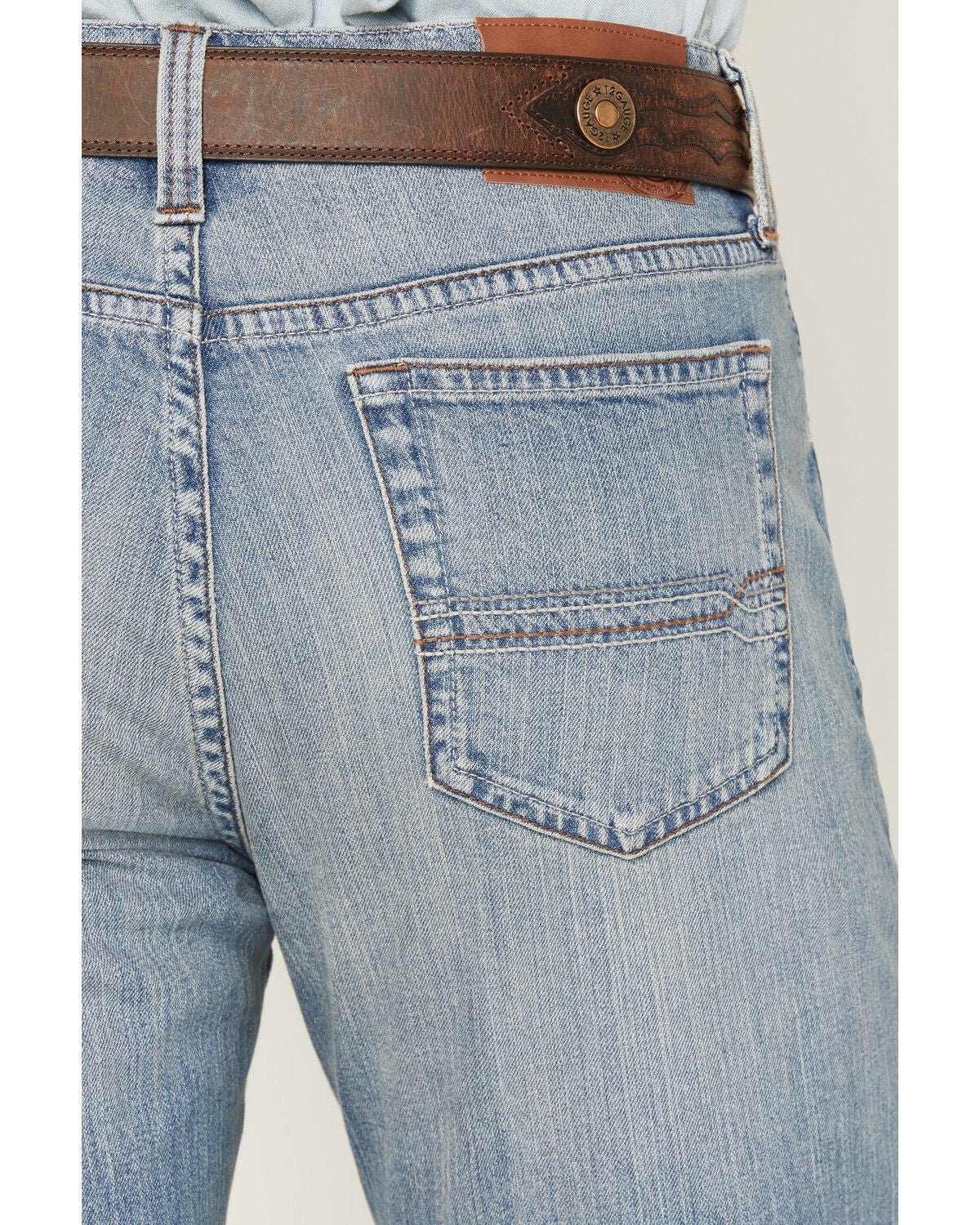 Image #4 - Cody James Men's Bronco Wash Yukon Relaxed Straight Stretch Denim Jeans, Medium Wash, hi-res