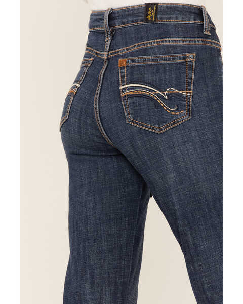 Wrangler Women's Aura Instantly Slimming Jeans | Sheplers
