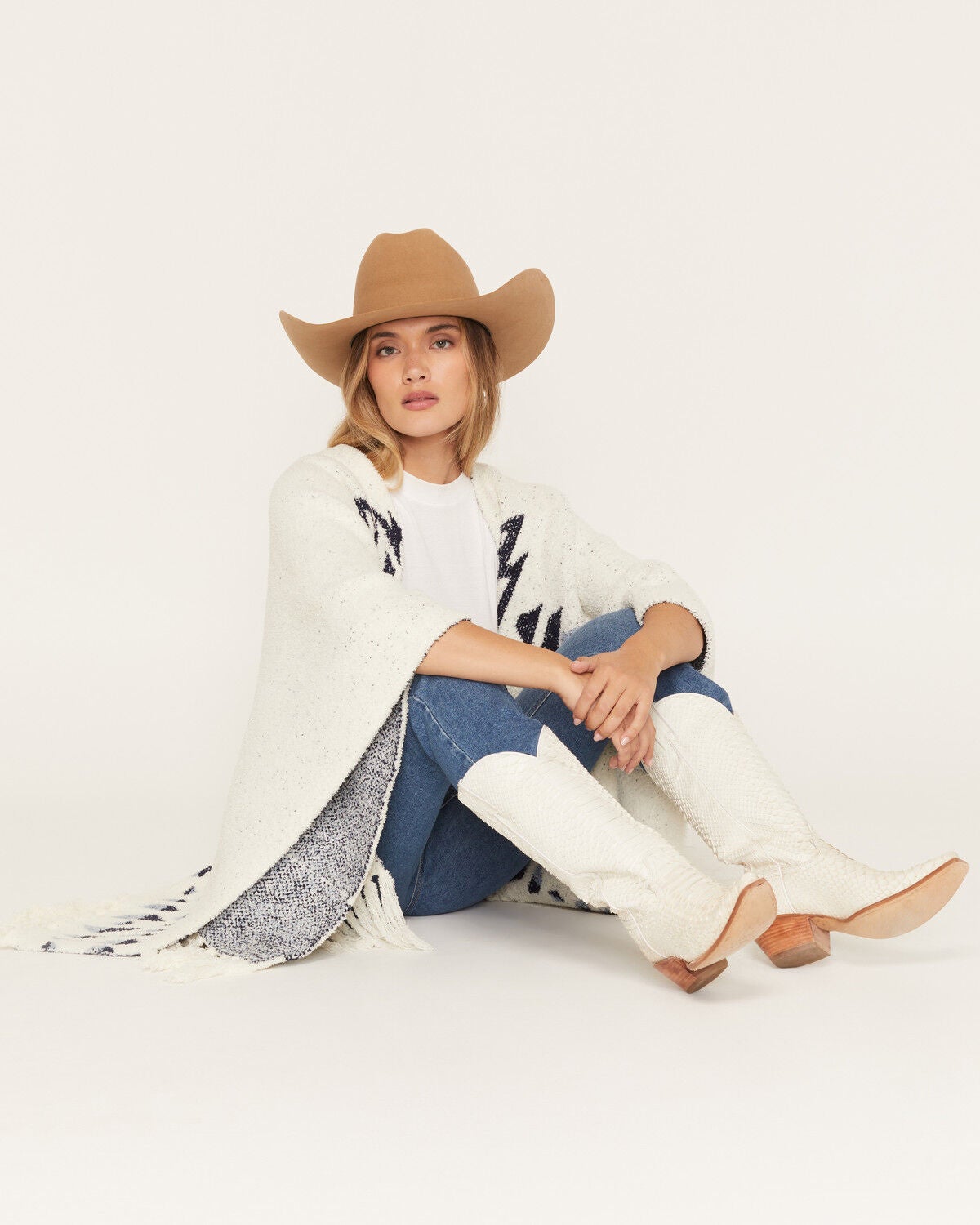Idyllwind Women's Meadowlark Sweater Shawl, Cream/blue, hi-res
