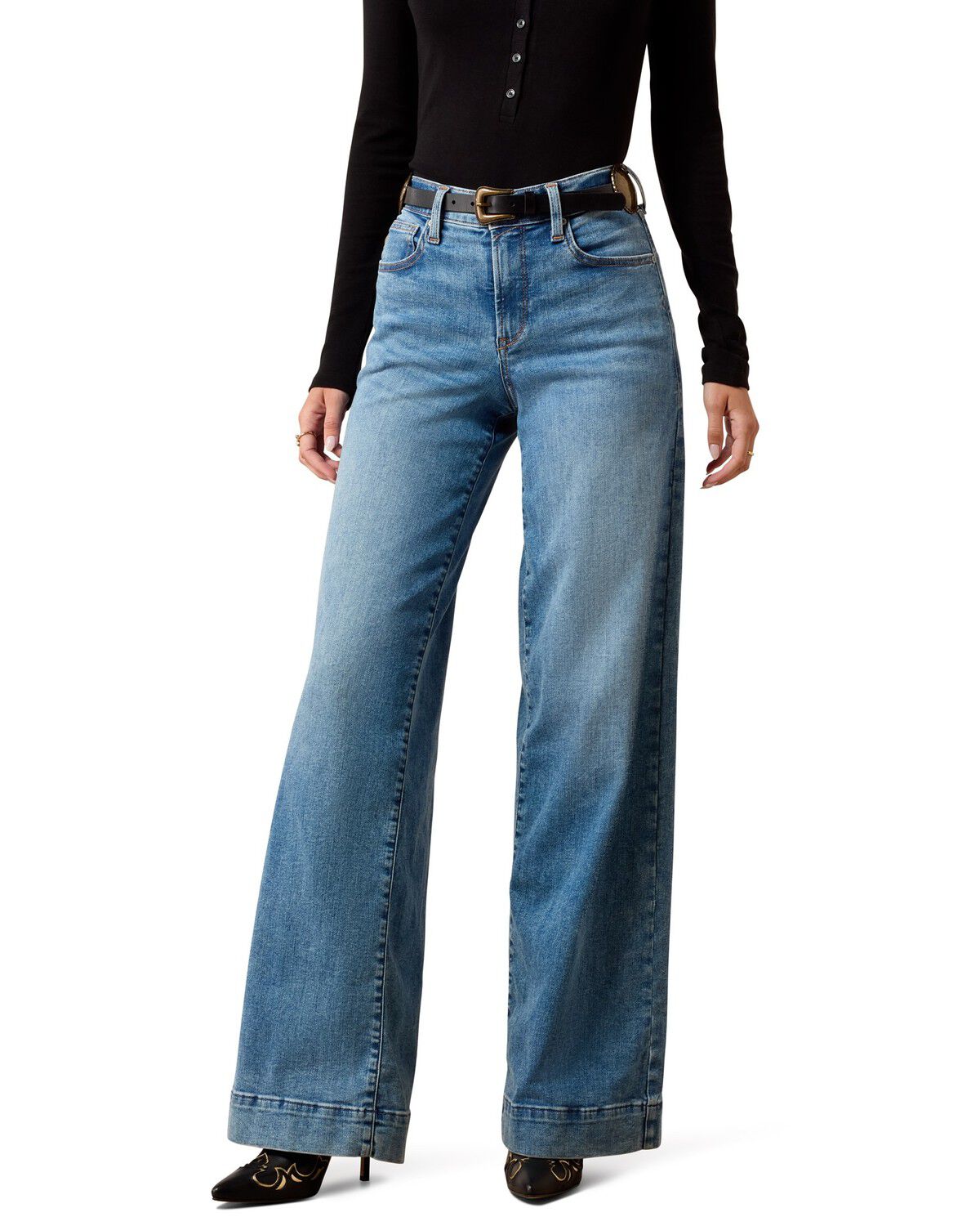 Ariat Women's Vilma Medium Wash Revel High Rise Wide Leg Ultrastretch Denim Jeans, Medium Wash, hi-res