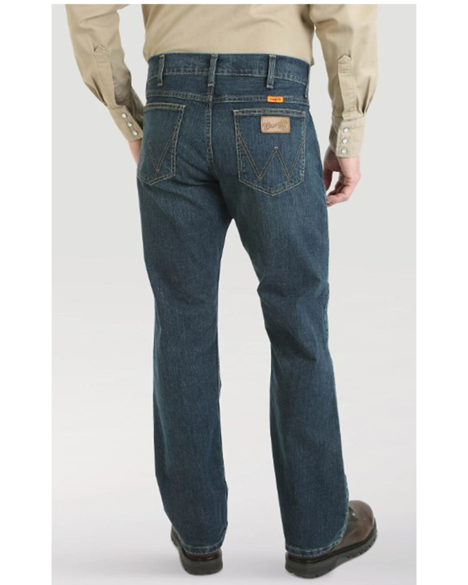 Sheplers jeans wrangler store mens