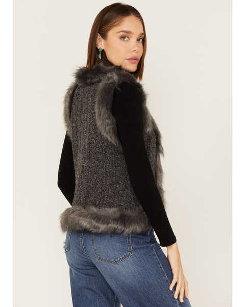 Image #4 - Shyanne Women's Faux Fur Knit Vest, Charcoal, hi-res