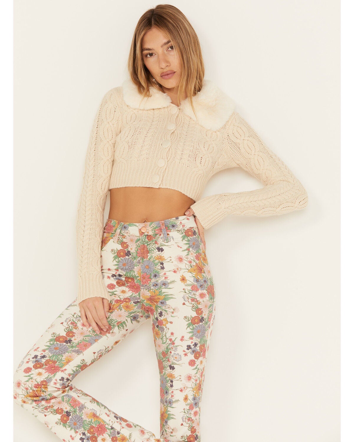 Shyanne Women's Faux Fur Cropped Knit Cardigan, Off White, hi-res