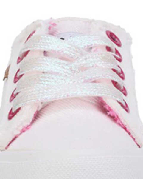 Image #4 - Lamo Footwear Girls' Vita Casual Shoes - Round Toe , White, hi-res