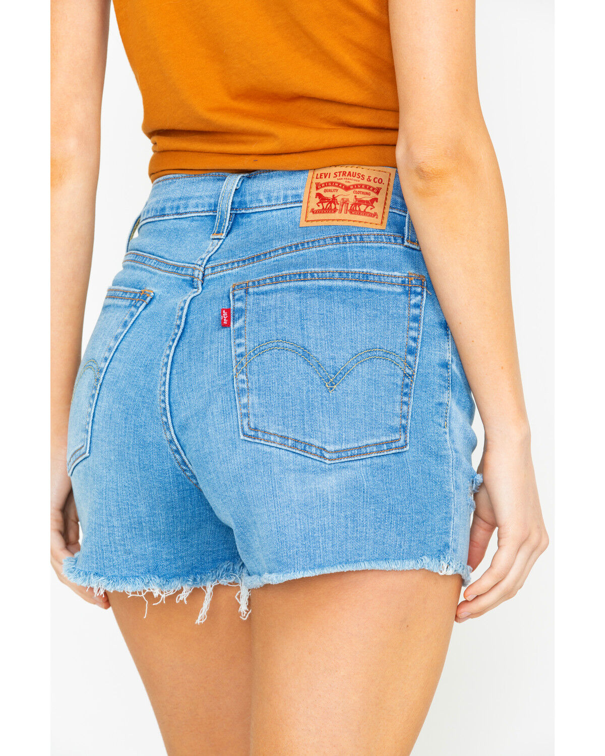 womens levi shorts