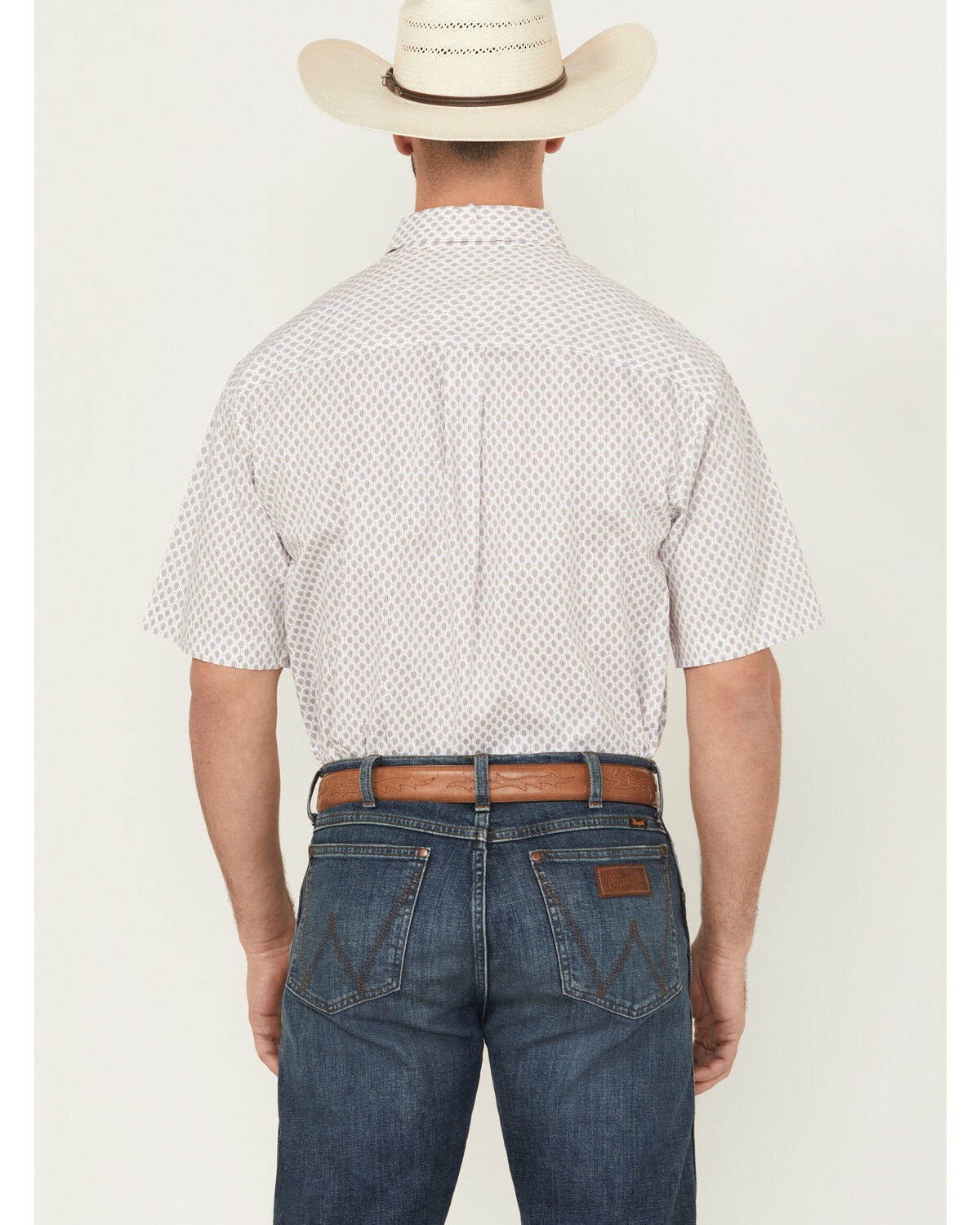 Image #4 - George Strait by Wrangler Men's Geo Print Short Sleeve Button-Down Stretch Western Shirt, White, hi-res