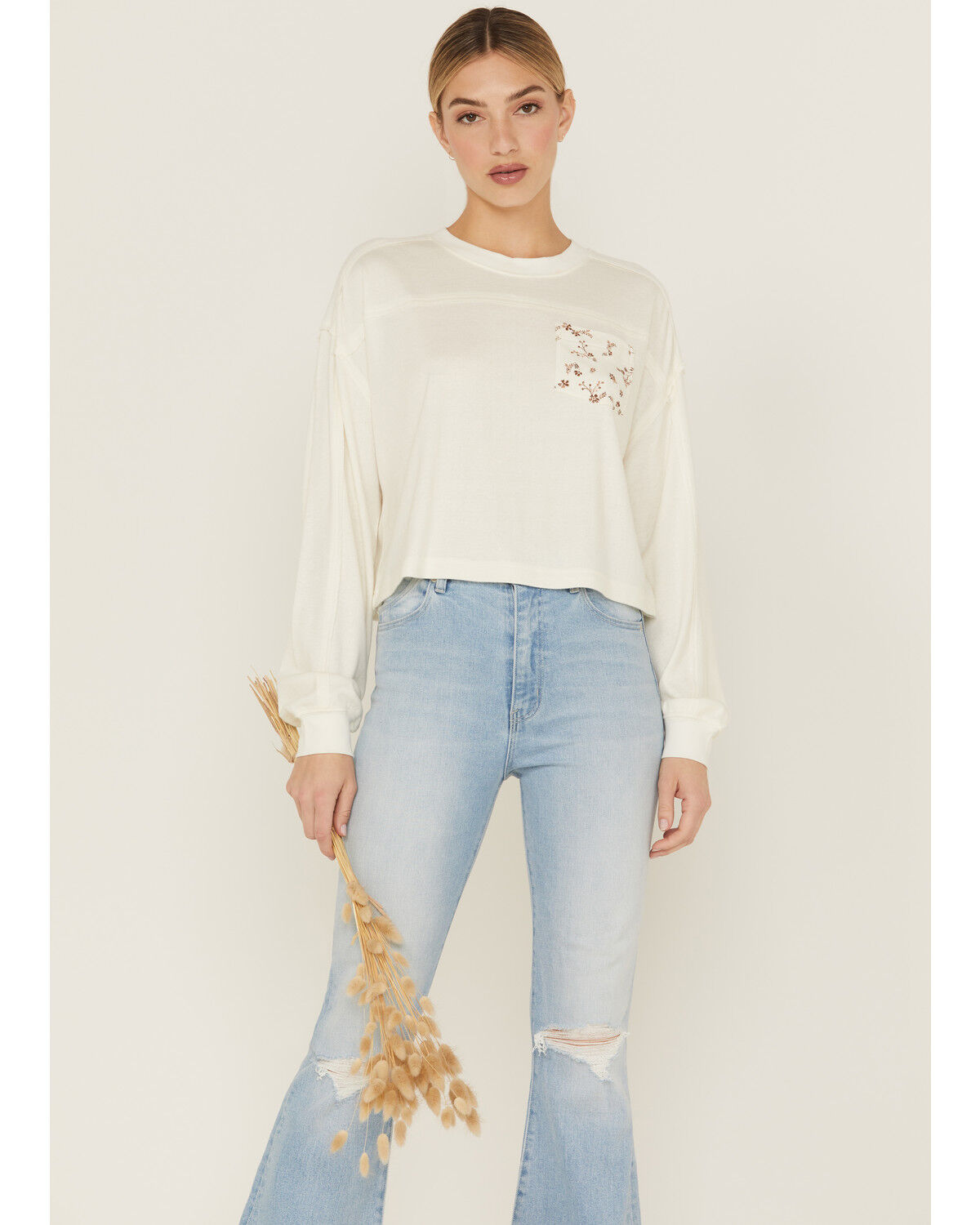 Image #1 - Cleo + Wolf Women's Boxy Floral Pocket Long Sleeve Cropped Long Sleeve, , hi-res