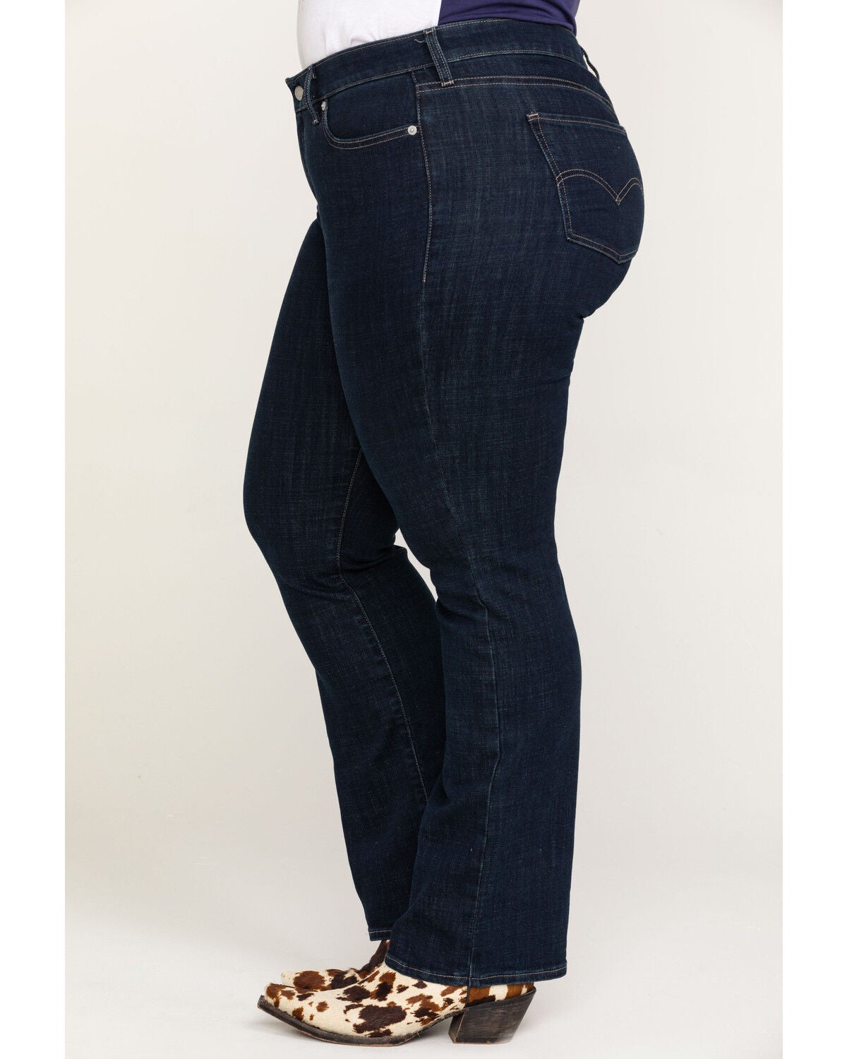 levi's women's 415 classic bootcut jean