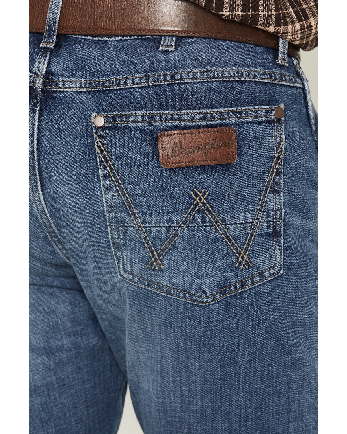 Image #4 - Wrangler Retro Men's 88MWZ Eastside Medium Wash Slim Straight Stretch Denim Jeans, Medium Wash, hi-res
