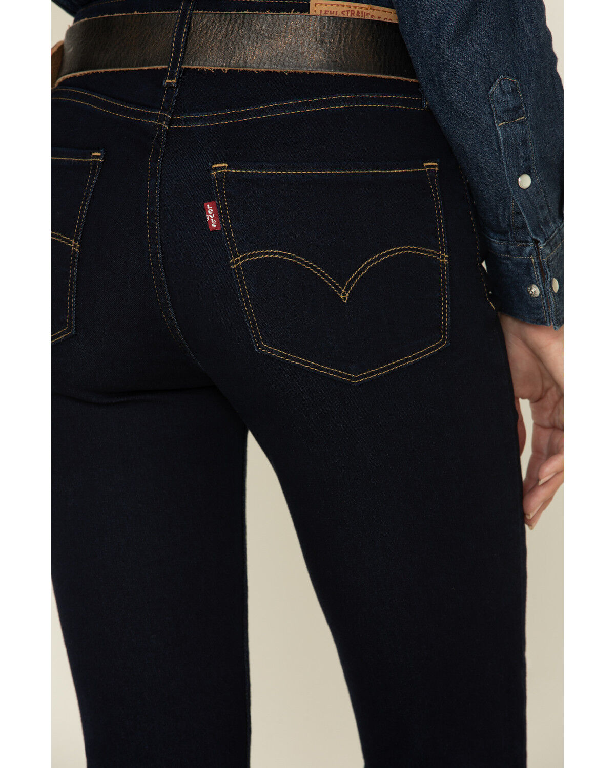 Image #4 - Levi's Women's Dark Horse High Rise 725 Bootcut Jeans, Blue, hi-res