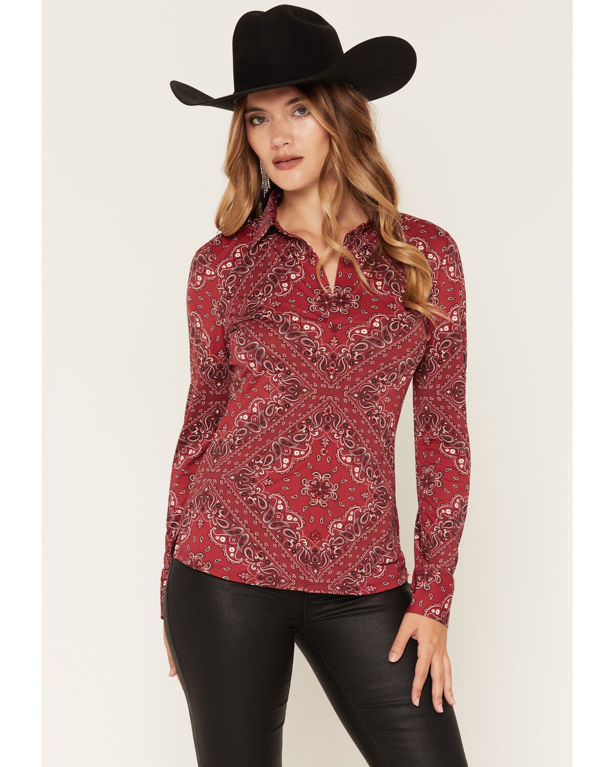 Image #1 - Idyllwind Women's Bamndana Bandana Print Long Sleeve Button-Down Stretch Western Riding Shirt, Red, hi-res