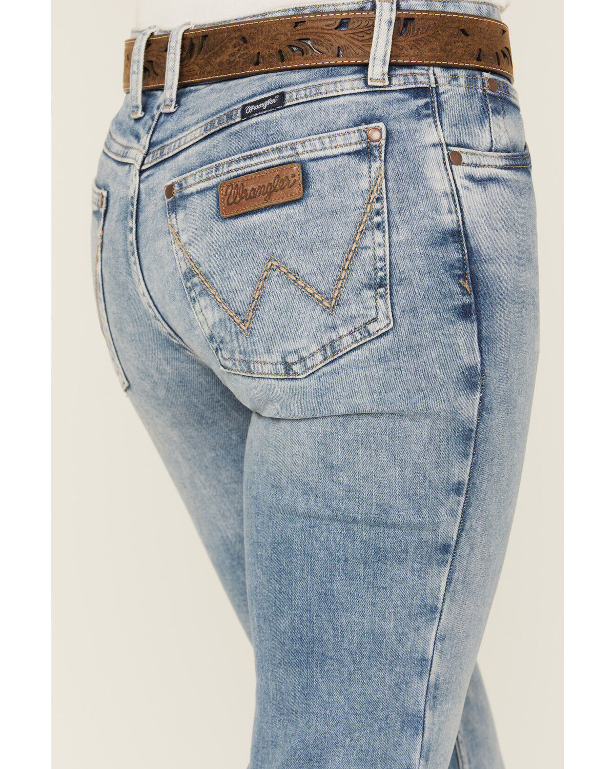 Image #4 - Wrangler Retro Women's Kacey Medium Wash Mid Rise Mae Wide Leg Trouser Stretch Denim Jeans, Medium Wash, hi-res