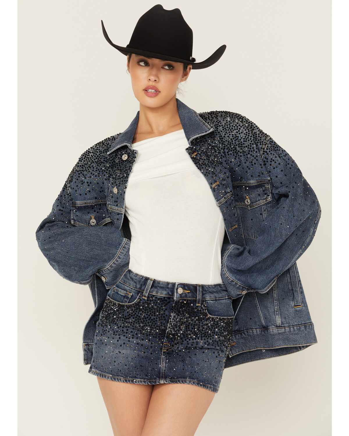 7 For All Mankind Women's Candy Oil Dark Wash Oversized 7 For All Mankind Women's Candy Oil Dark Wash Oversized