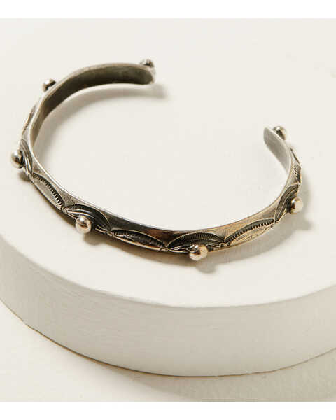 Image #3 - Broken Arrow Jewelry Women's Nadyne Cuff, Silver, hi-res