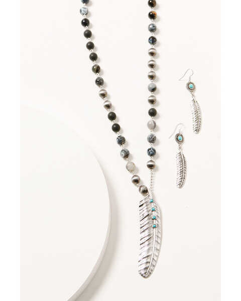 Shyanne Women's Silver & Turquoise Beaded Leaf Concho Jewelry Set, Silver, hi-res