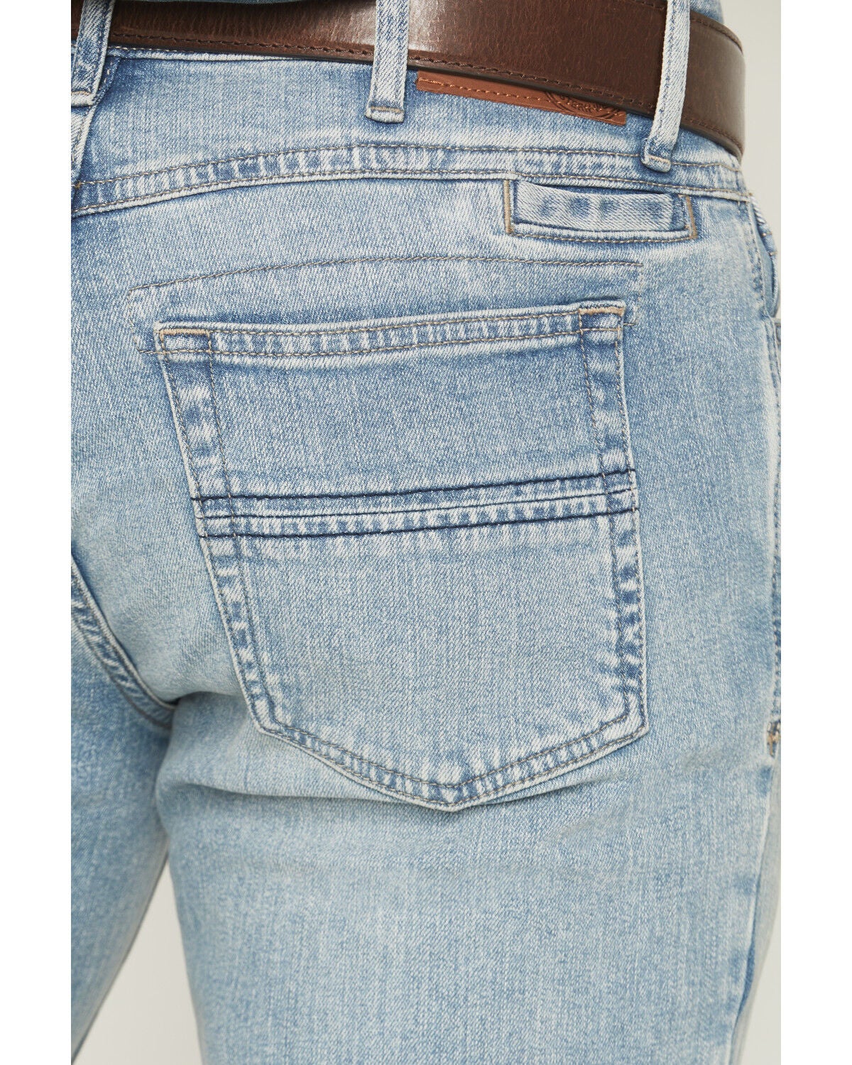 Image #4 - Cody James Men's Bronson Wash Jackson Slim Straight Stretch Concealed Carry Utility Jeans, Light Wash, hi-res