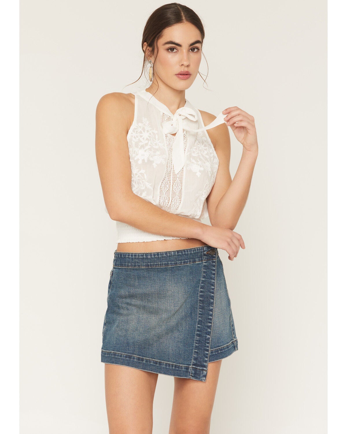 Image #3 - Shyanne Women's Sleeveless Embroidered Halter Top, White, hi-res