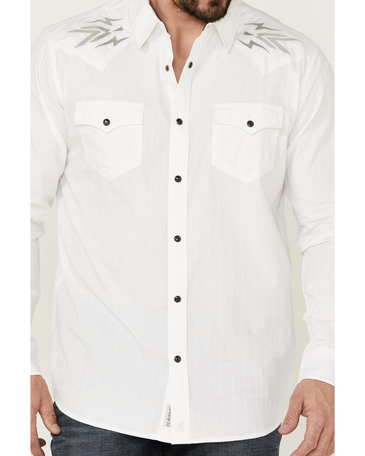 Image #3 - Moonshine Spirit Men's Relic Embroidered Southwestern Yoke Long Sleeve Snap Western Shirt, White, hi-res