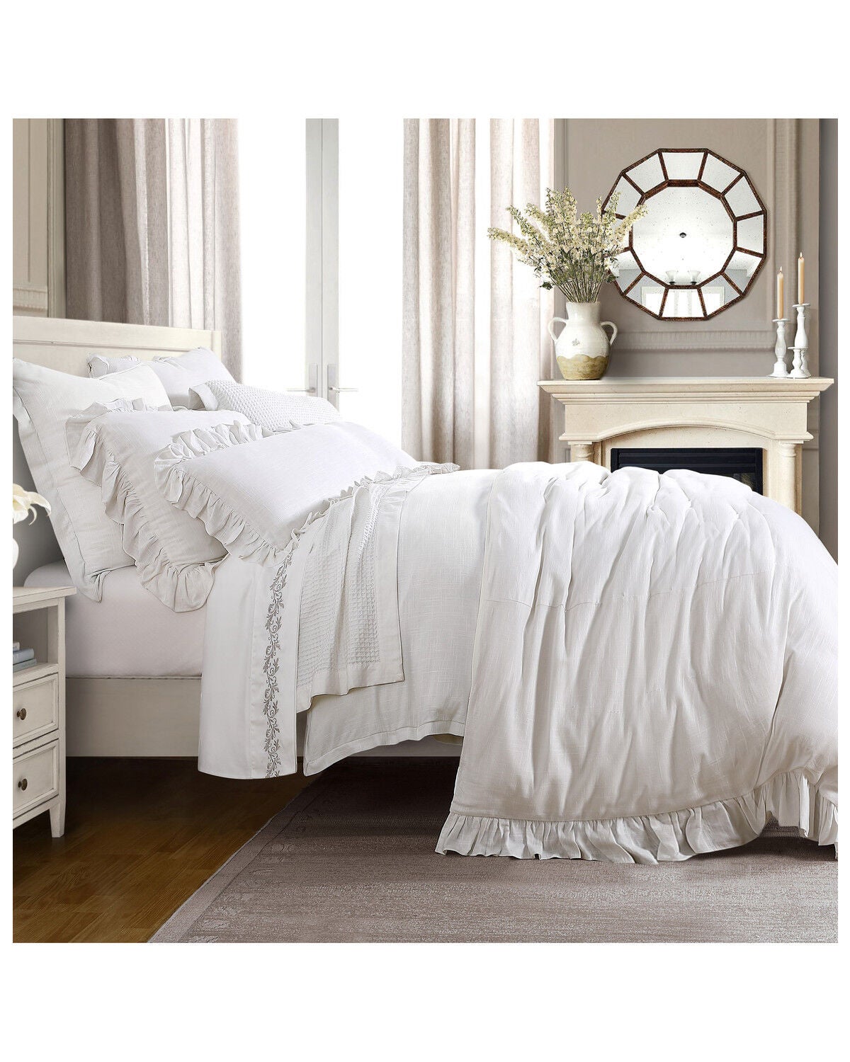 Image #1 - HiEnd Accents Lily King Duvet Set - 3 Piece, White, hi-res