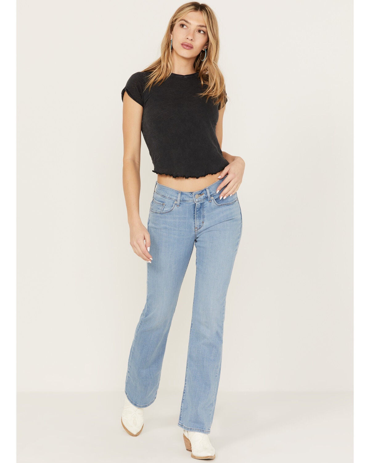 Levi's Women's Light Wash Mid Rise Lapis Sense Classic Bootcut Jeans, Blue, hi-res