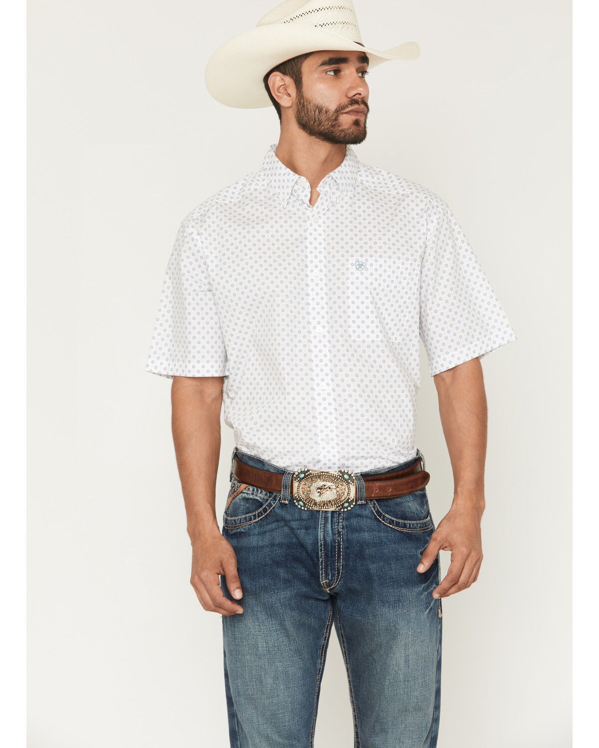 Image #1 - Ariat Men's Tenzin Medallion Print Short Sleeve Button-Down Western Shirt, White, hi-res