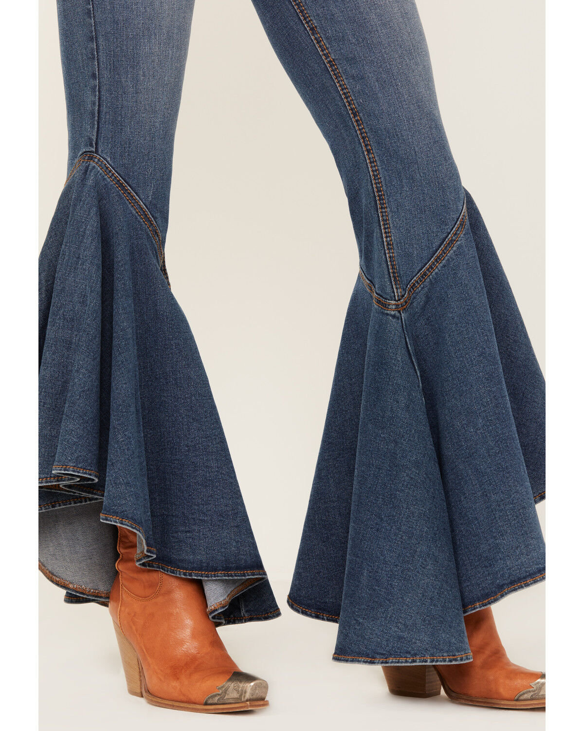 Image #2 - Shyanne Women's Medium Wash High Rise Ruffled Super Flare Stretch Jeans, , hi-res