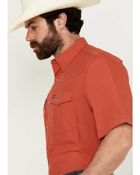 Image #2 - Wrangler Men's Solid Short Sleeve Snap performance Western Shirt - Tall , Red, hi-res