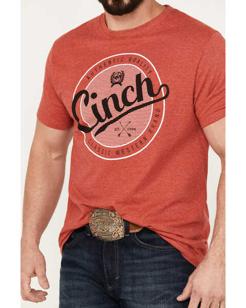 Cinch Men's Logo Short Sleeve Graphic T-Shirt, Heather Red, hi-res