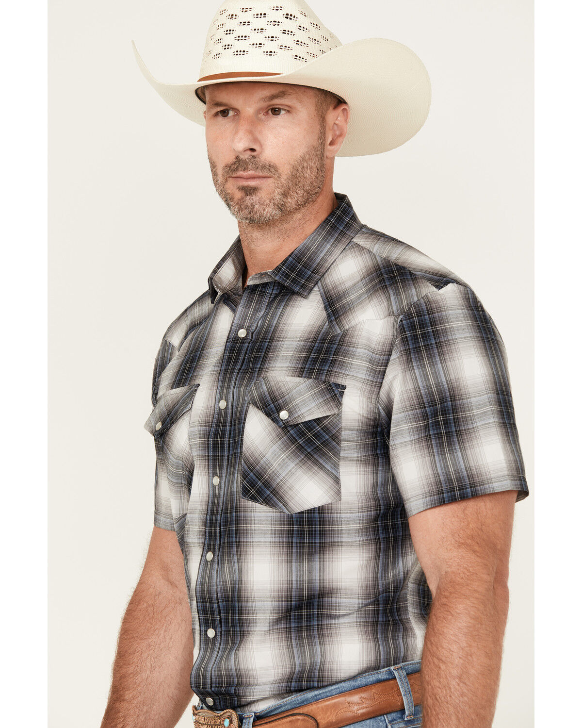 Image #2 - Pendleton Men's Boot Barn Exclusive Frontier Plaid Print Short Sleeve Pearl Snap Western Shirt, Charcoal, hi-res