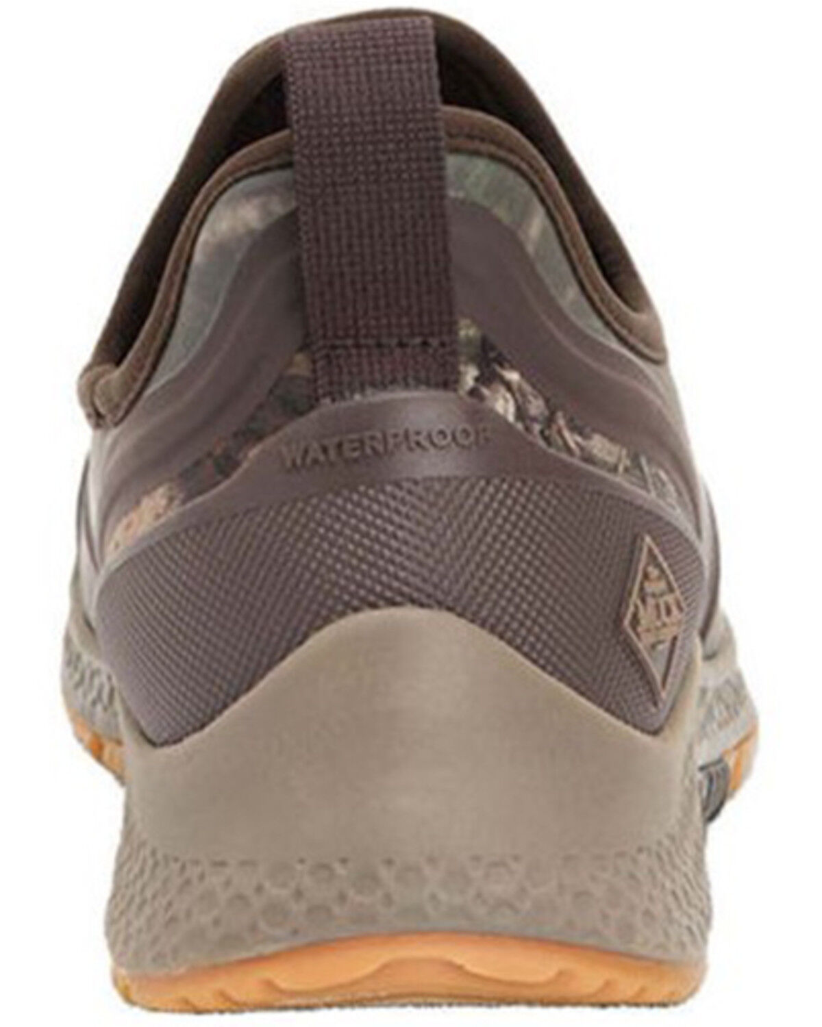 Image #5 - Muck Boots Men's Realtree Camo Outscape Low Slip-On Rubber Shoes, Camouflage, hi-res