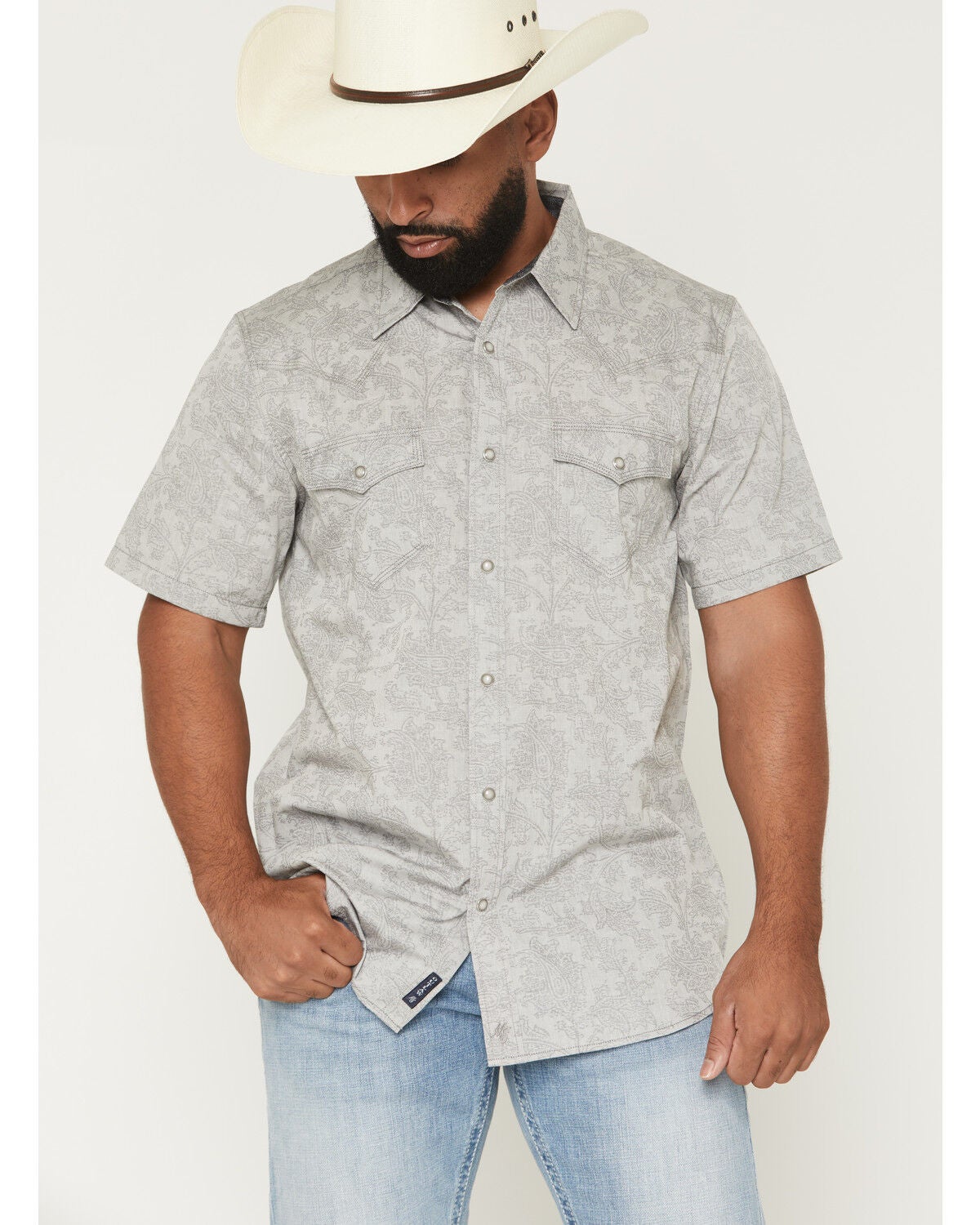 Moonshine Spirit&reg; Men's Silver Strand Paisley Print Short Sleeve Snap Western Shirt, Silver, hi-res